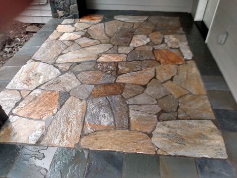 Flagstone patio and walkway masonry project completed in Lincoln County, Oregon